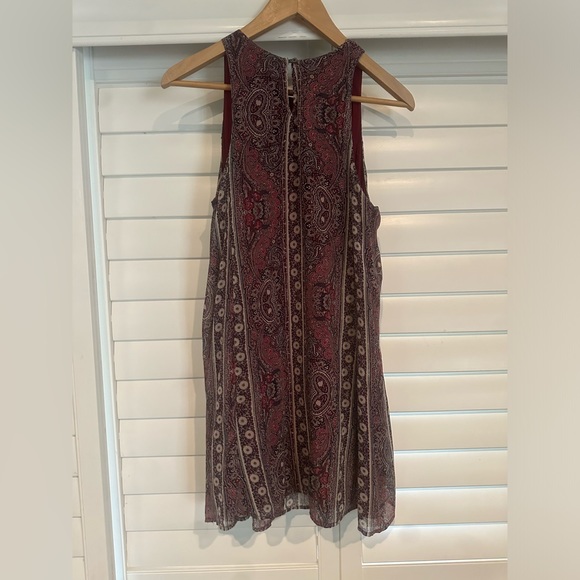 Abercrombie & Fitch Sleeveless Shift Dress Size Small Red and Navy Blue Paisley - Picture 3 of 11